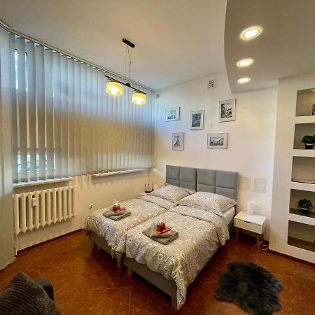 Apartament Gryf Gryfów Śląski Exteriör bild
