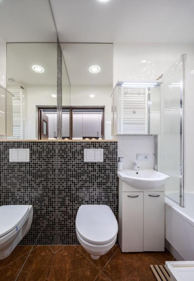 Apartament Gryf Gryfów Śląski Exteriör bild