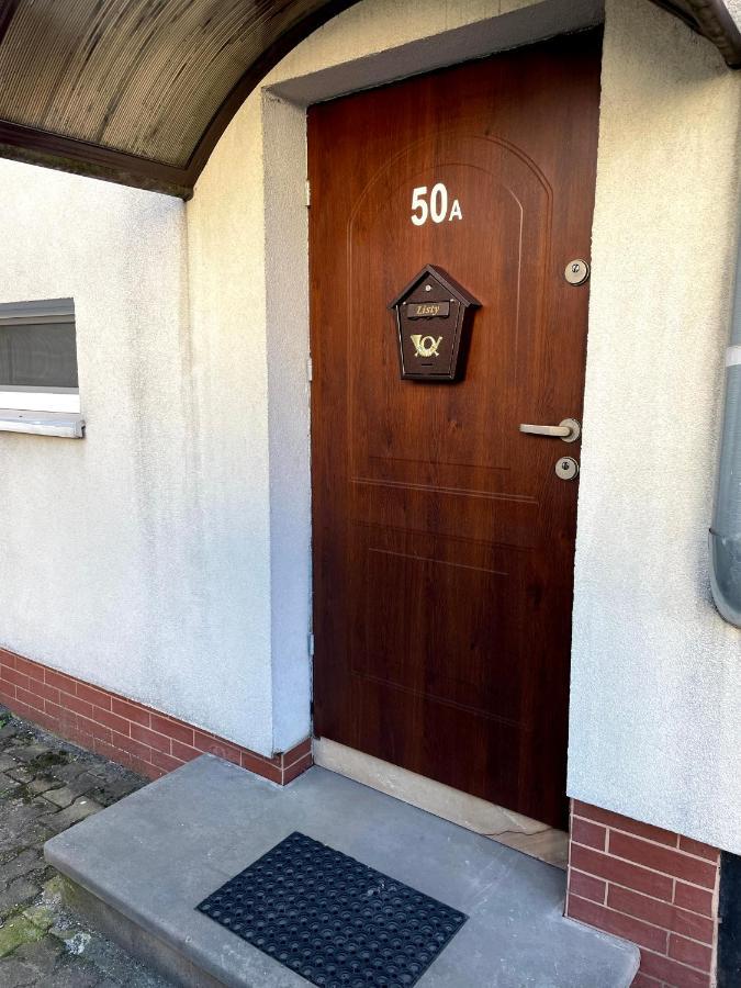 Apartament Gryf Gryfów Śląski Exteriör bild