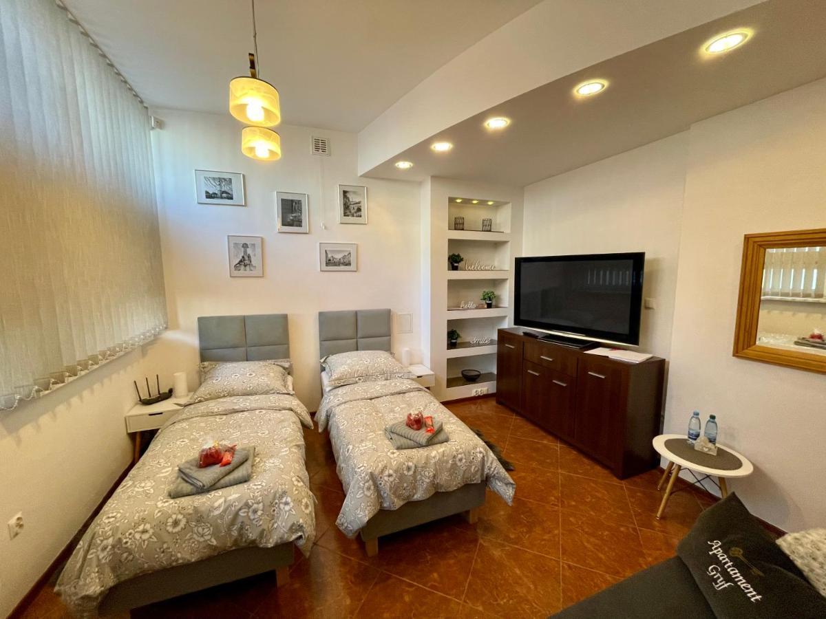 Apartament Gryf Gryfów Śląski Exteriör bild