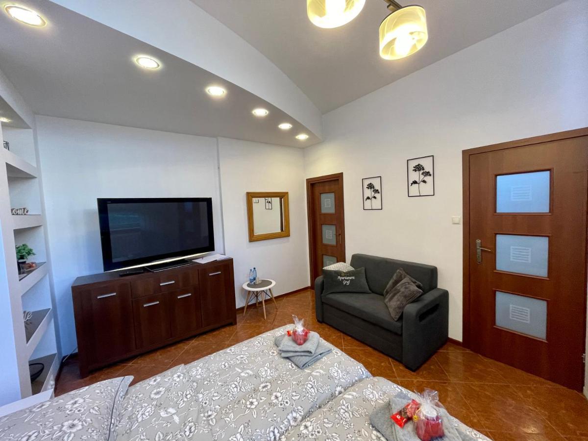 Apartament Gryf Gryfów Śląski Exteriör bild
